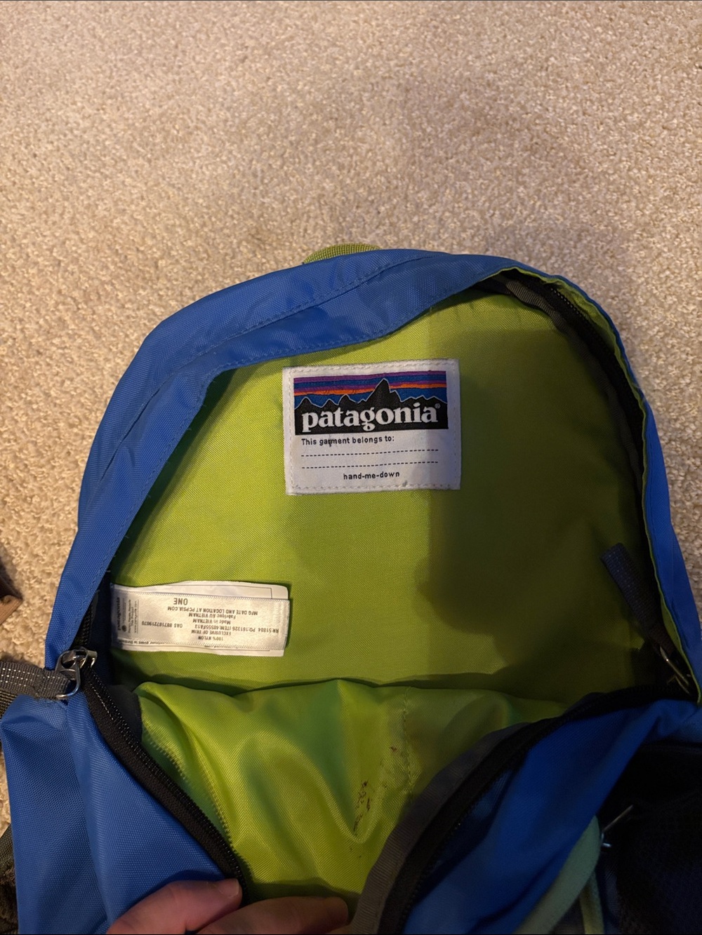 Mids Poco 12L Patagonia Royal Blue Backpack / FREE SHIPPING! - Picture 3 of 3